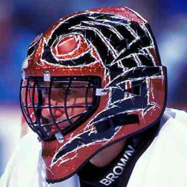 flyers  Look At This Awful Goalie Mask